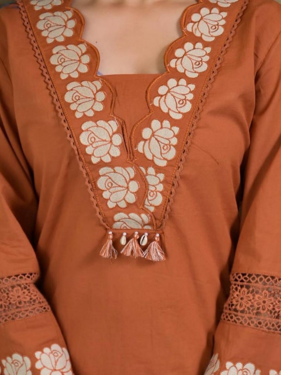 Graceful Everyday Wear with Designer Touch – Premium Reyon Slub Cotton Suit Set