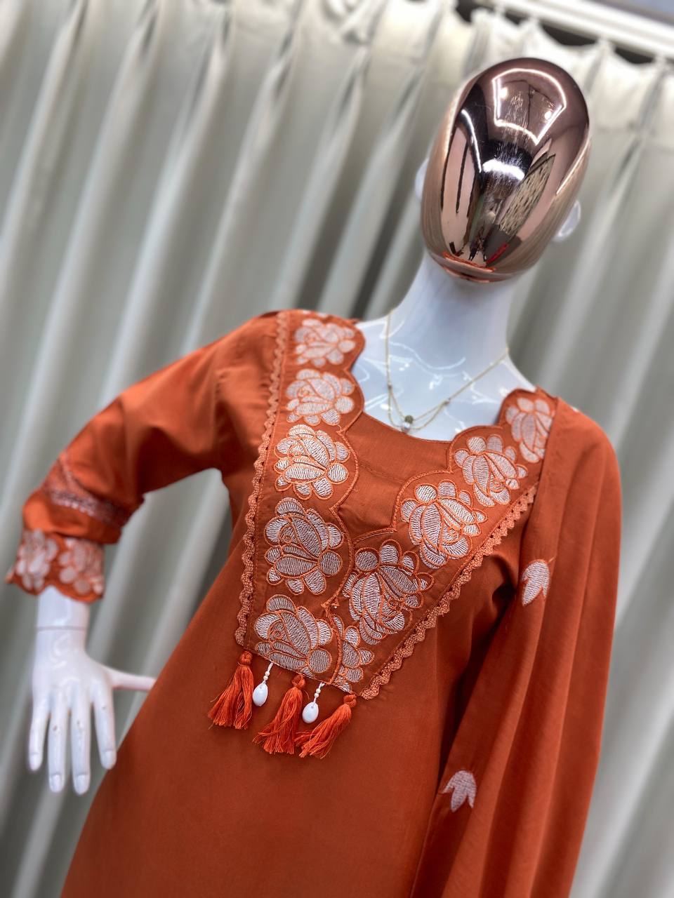 Graceful Everyday Wear with Designer Touch – Premium Reyon Slub Cotton Suit Set