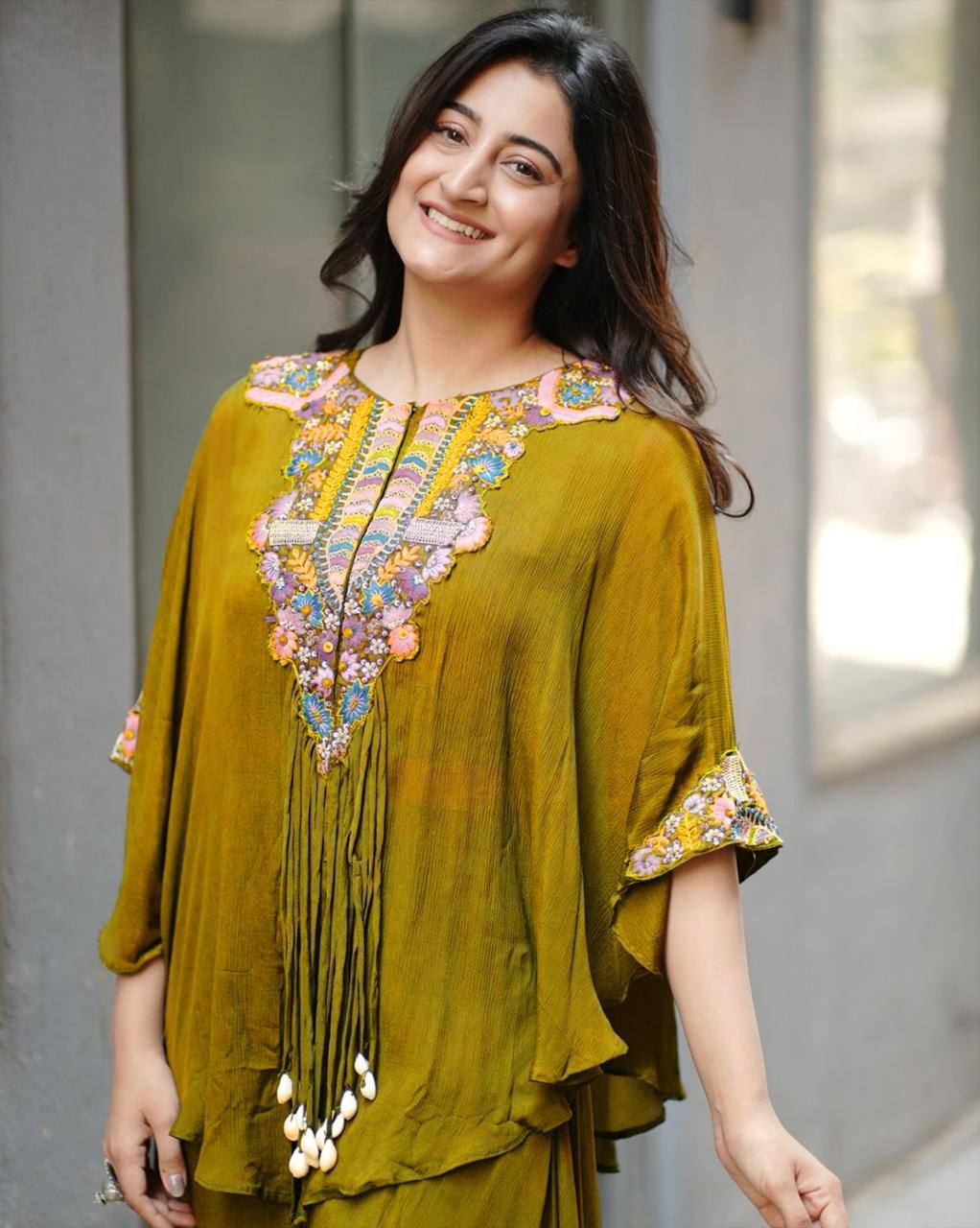 NEW TRENDY THREE PIECE INDO WESTERN SET