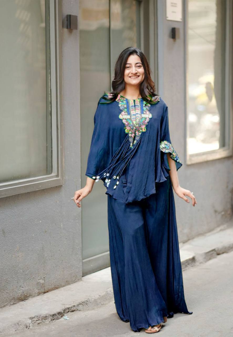 NEW TRENDY THREE PIECE INDO WESTERN SET