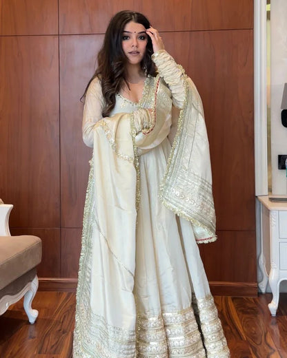 Noor Off-White Anarkali Suit Set