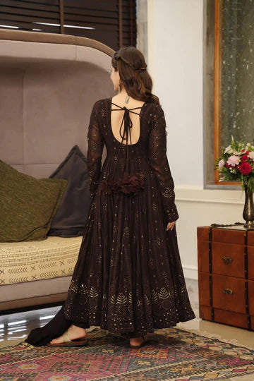 MAHIRA’S RED and BLACK SUIT SET