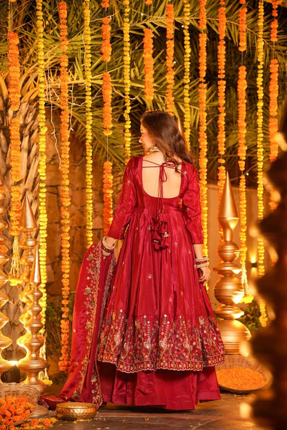 Aamani Festive Floral Anarkali Suit