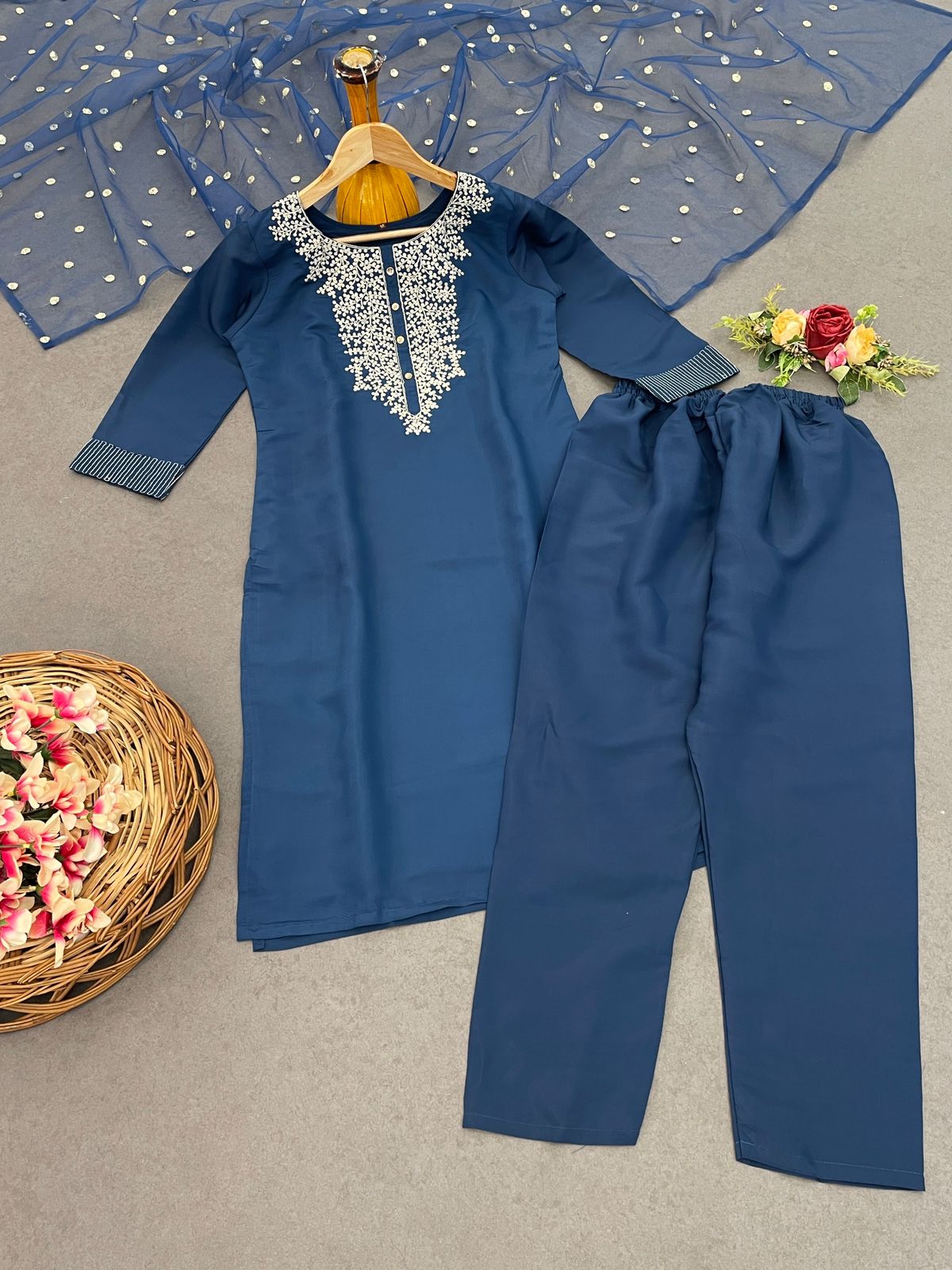 Roman Suit Set with Net Dupatta