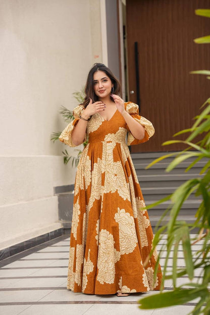 AARVI’S PREMIUM DESIGNER GOWN
