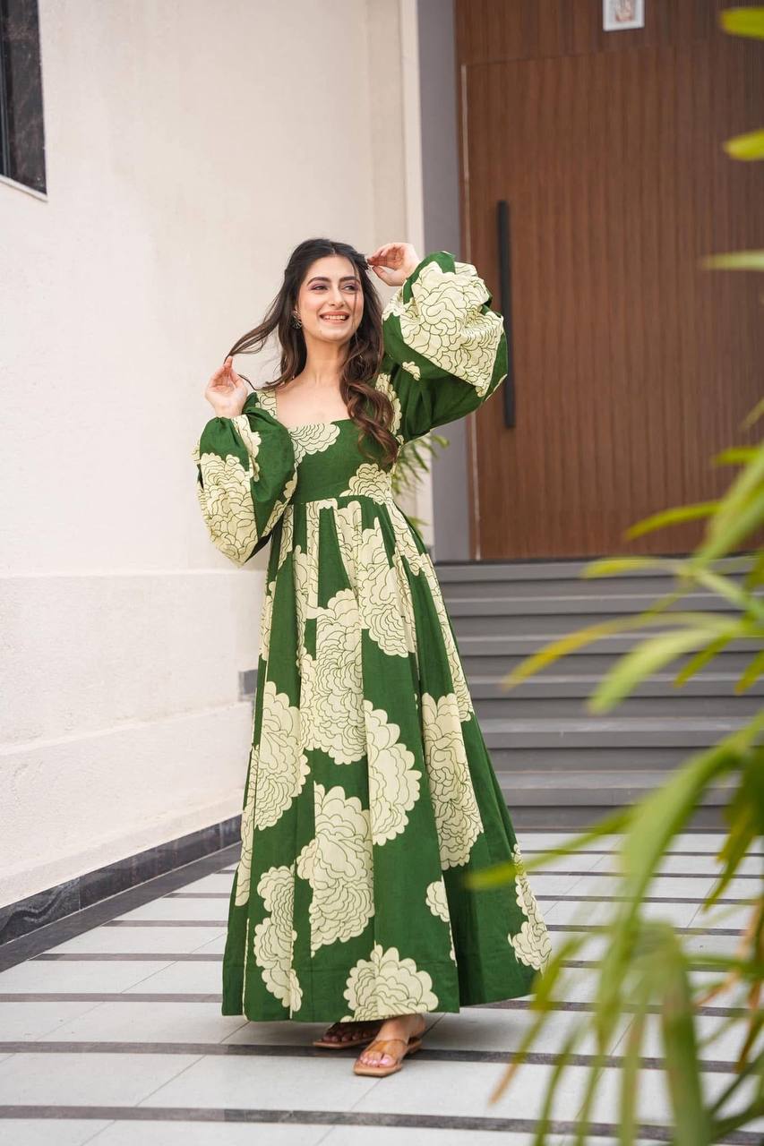 ZIVARA’S PREMIUM DESIGNER GOWN