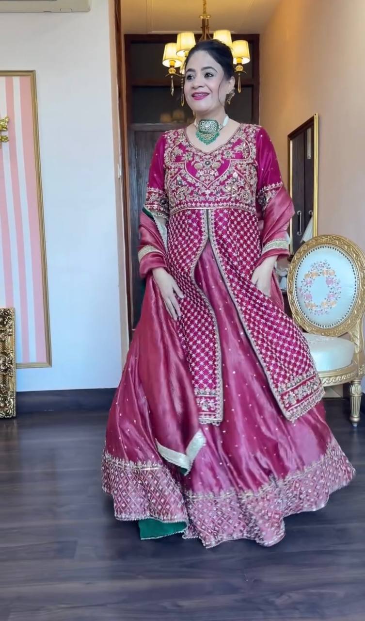 Mehfil Royale Heavy Embroidered Lehenga Suit Set
