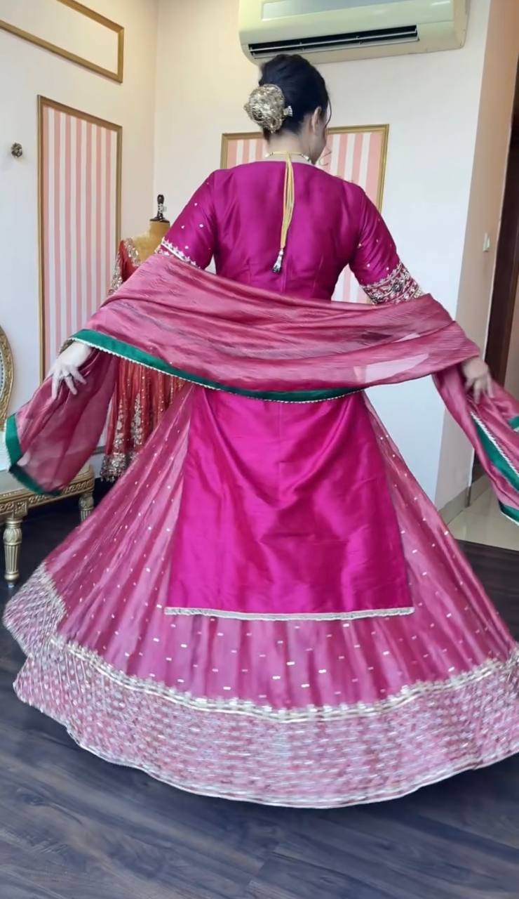 Mehfil Royale Heavy Embroidered Lehenga Suit Set