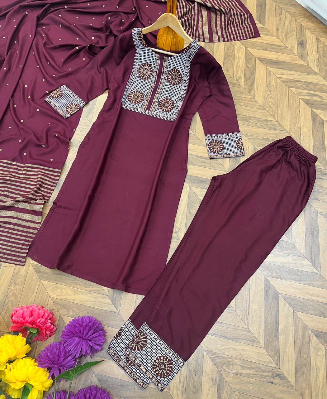 Reyon Embroidered  Set