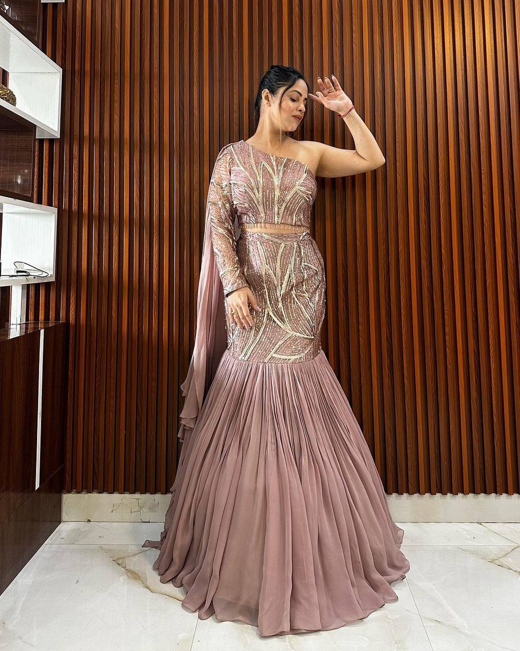 ✨ 6-Meter Flair Faux Georgette Ruffle Lehenga Set