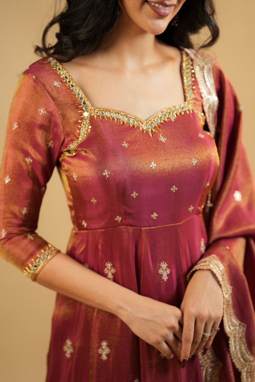 Kiyana’s Cosmo Slit Anarkali Premium Suit Set