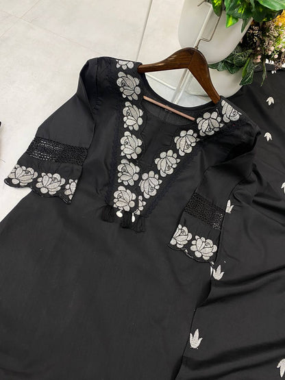 Graceful Everyday Wear with Designer Touch – Premium Reyon Slub Cotton Suit Set