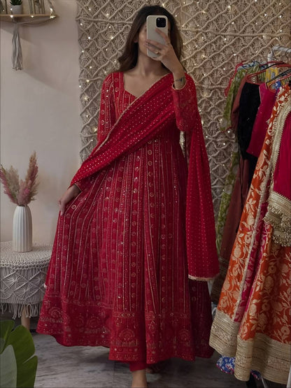 Noor Lakhnavi Embroidered Work Anarkali Suit Set
