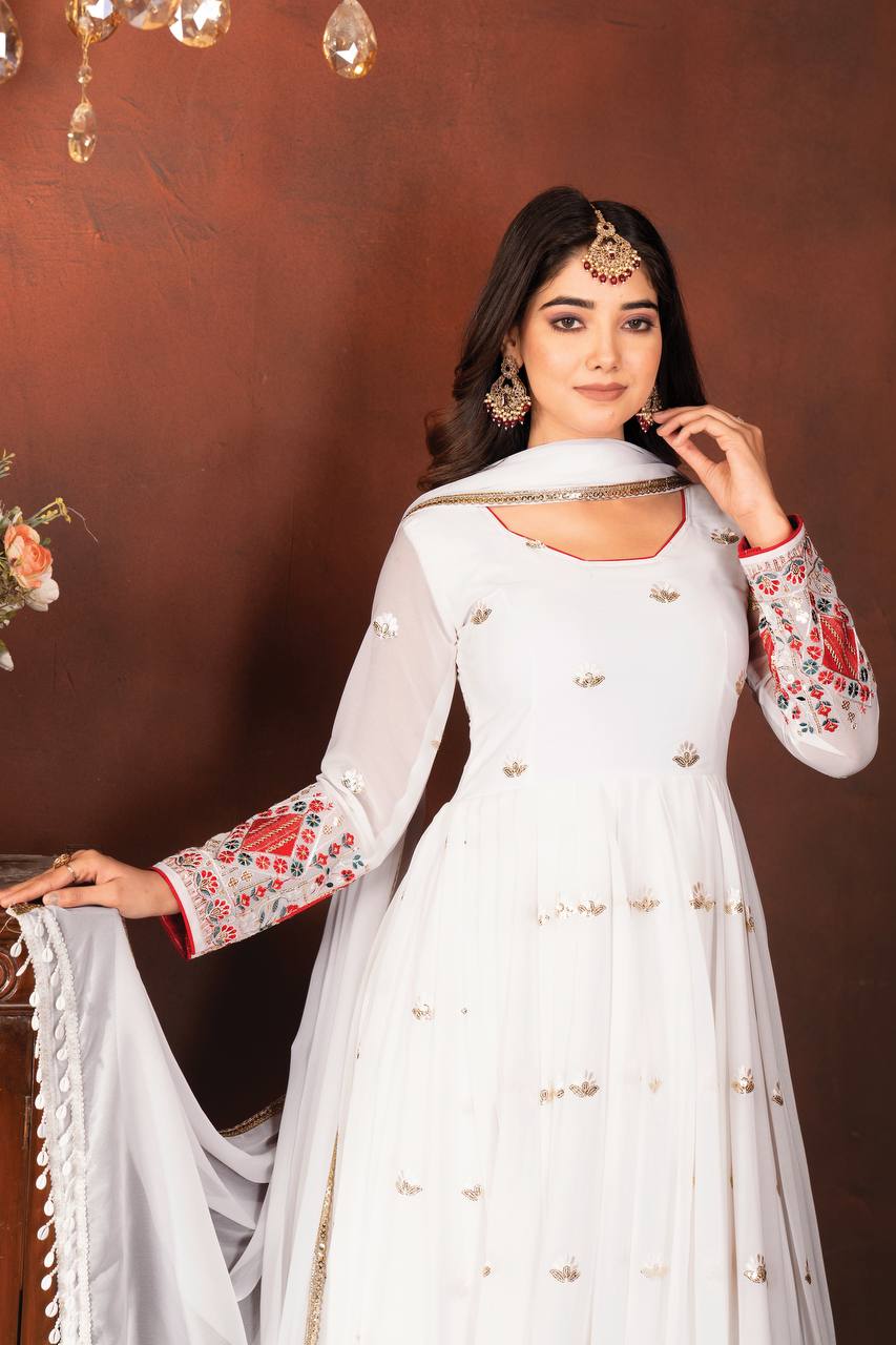 ZOYA’S ANARKALI PARTYWEAR SUIT SET