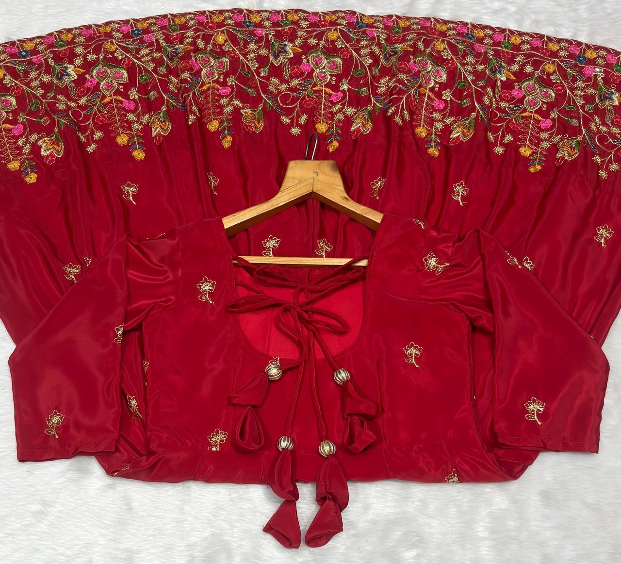 Aamani Festive Floral Anarkali Suit