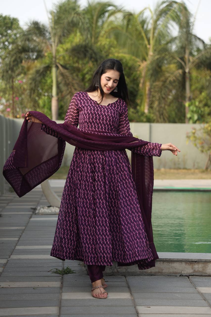 KIARA’S WINE COLOURED ANARKALI SUIT SET