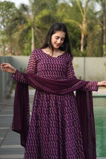 KIARA’S WINE COLOURED ANARKALI SUIT SET