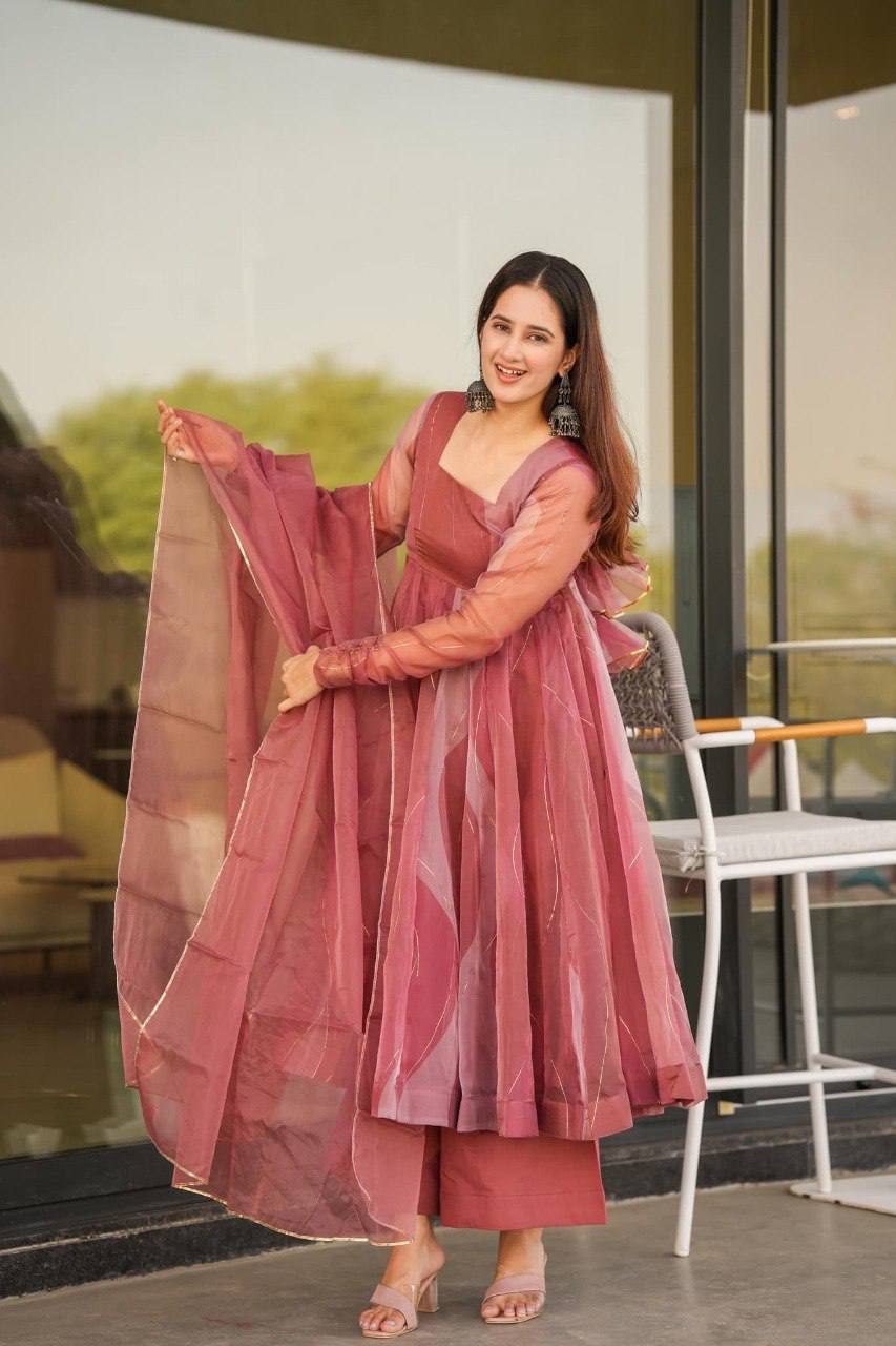 Veloura Salmon Organza Suit Set
