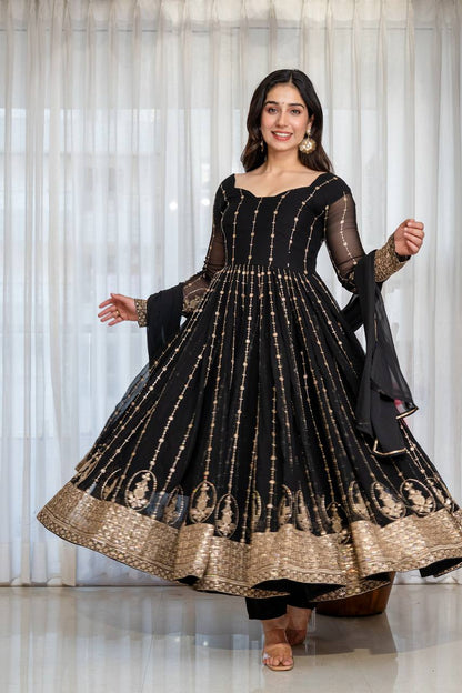 Rooh-e-Noir Heavy Embroidered Black Anarkali Suit Set