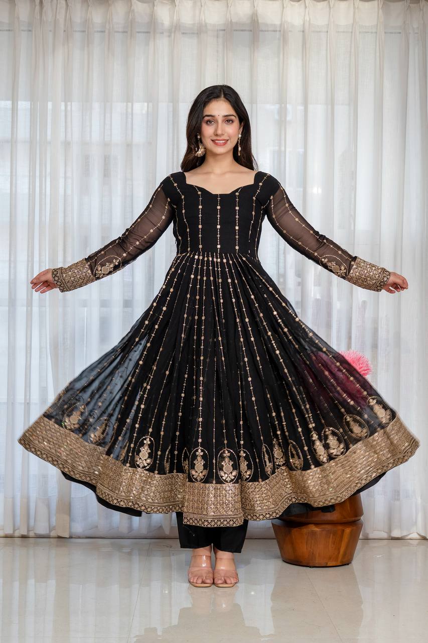 Rooh-e-Noir Heavy Embroidered Black Anarkali Suit Set