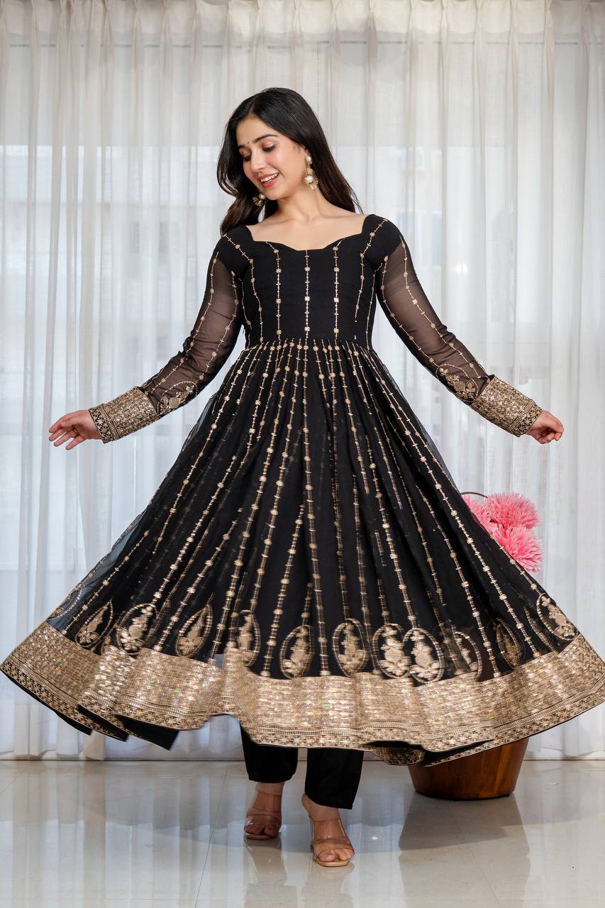 Rooh-e-Noir Heavy Embroidered Black Anarkali Suit Set