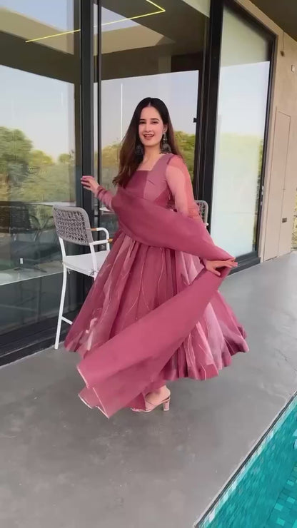 Veloura Salmon Organza Suit Set