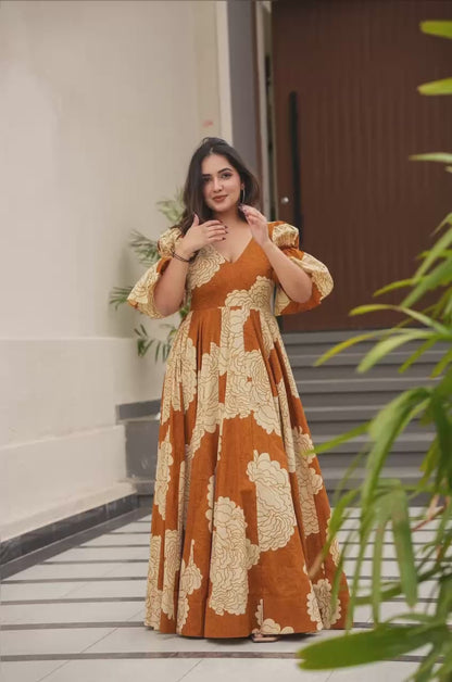 AARVI’S PREMIUM DESIGNER GOWN